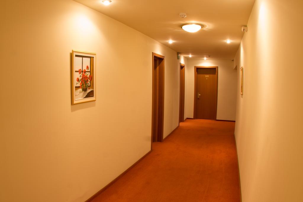 Hotel Alinalex - Paradisul Acvatic Μπρασόβ Εξωτερικό φωτογραφία